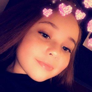 Meet your Posher, Laila